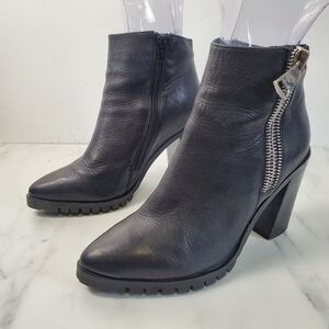 Steve Madden Black Leather Ankle Boots with Silver Zipper